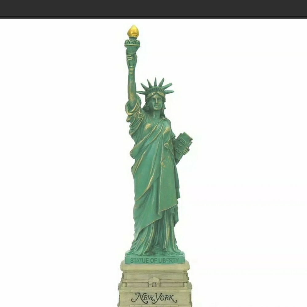 Statue of liberty statue